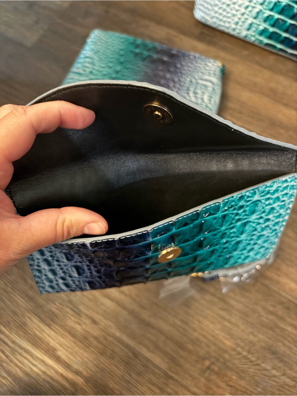 3 Piece Blue Ombré Faux Crocodile Purse, Wallet & Small Bag w/ Crossbody Strap - Picture 6 of 8